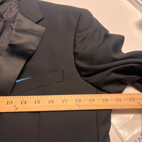 Pronto Uomo Black Wool Blend Tuxedo Blazer Sz 39R - Picture 6 of 12